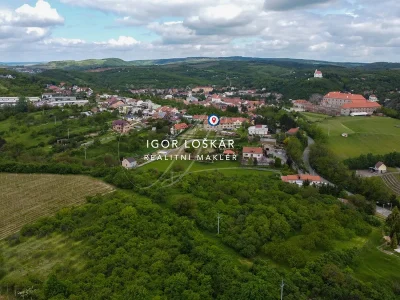byt-2+1-dolni-kounice-trbousanska-3-rosa-coeli-hrad-zamek-01-igor-loskar-realitni-makler