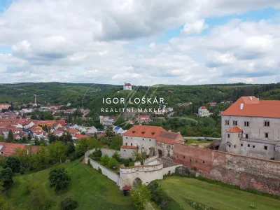 byt-2+1-dolni-kounice-trbousanska-3-rosa-coeli-hrad-zamek-03-igor-loskar-realitni-makler