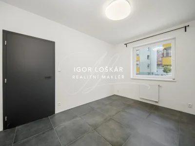 byt_3kk_terasa_balkon_brno_kamechy_ul_krepelci_igor_loskar_14