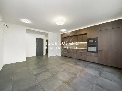 byt_3kk_terasa_balkon_brno_kamechy_ul_krepelci_igor_loskar_21