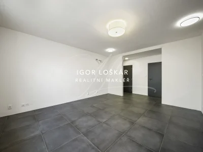 byt_3kk_terasa_balkon_brno_kamechy_ul_krepelci_igor_loskar_23