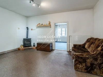 rodinny-dum-rd-korycany-687-07-igor-loskar-realitni-makler