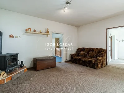 rodinny-dum-rd-korycany-687-09-igor-loskar-realitni-makler