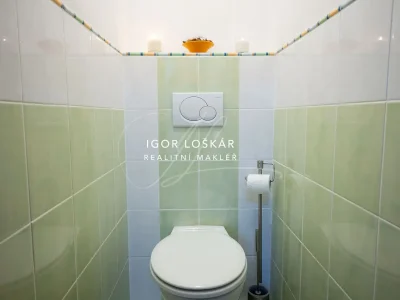 rodinny-dum-rd-se-zahradou-kurim-na-zahradkach-783-36-igor-loskar-realitni-makler