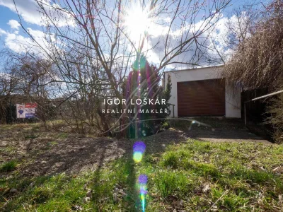 rodinny-dum-rd-se-zahradou-kurim-na-zahradkach-783-41-igor-loskar-realitni-makler