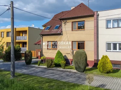rodinny-dum-rd-se-zahradou-uherske-hradiste-tyrsova-1567-61-igor-loskar-realitni-makler