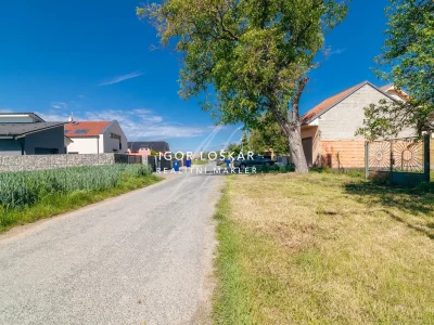 stavebni-pozemek-s-projektem-rajhradice-okres-brno-venkov-05-igor-loskar-realitni-makler