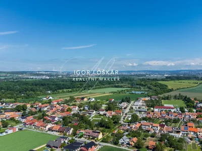 stavebni-pozemek-s-projektem-rajhradice-okres-brno-venkov-21-igor-loskar-realitni-makler